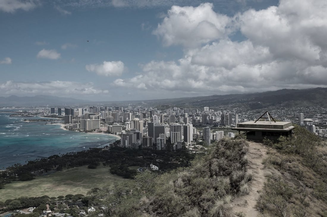 Honolulu neighborhoods below Diamond Head